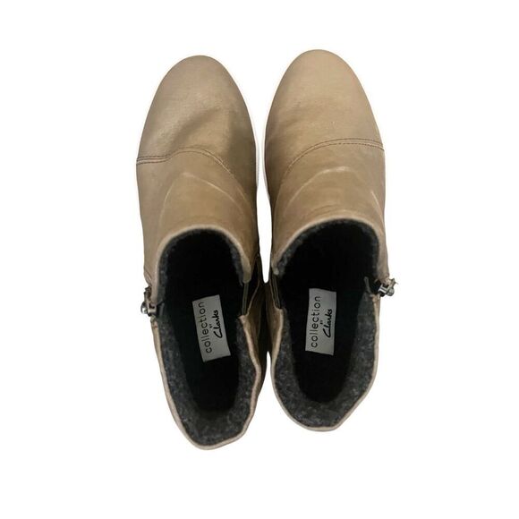 Clarks Pawley Joy Metallic Suede Slip On Side Zipper‎ Booties Size 8 - Picture 6 of 7